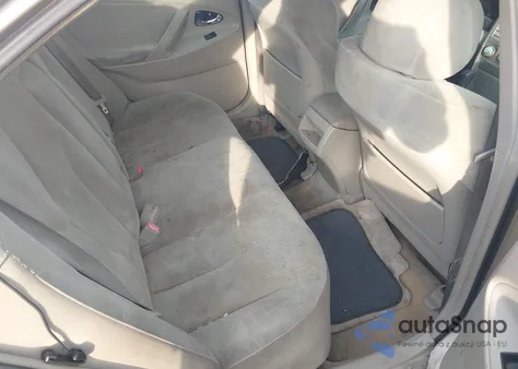 2007 Toyota Camry Le z USA, uszkodzony, nr VIN 4T1BE46K87U063548